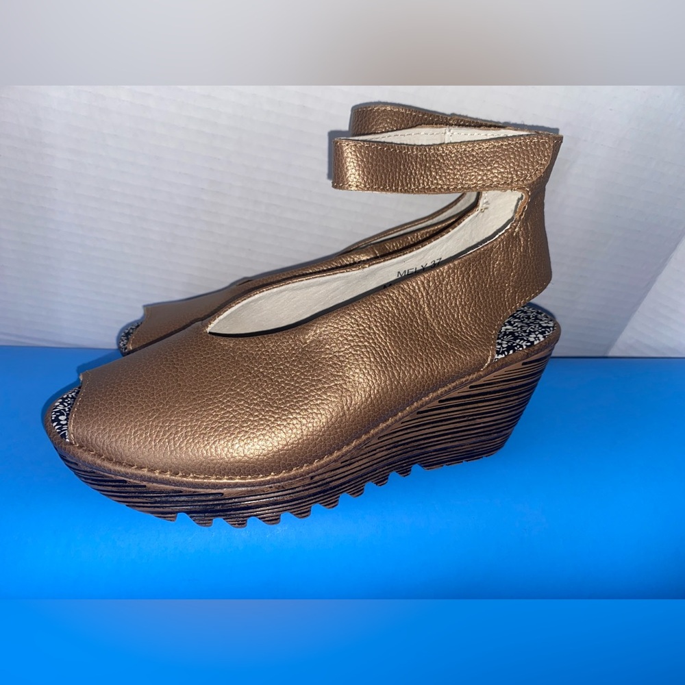 bernie mev. Bronze Metallic Wedge Sandals with Ankle Strap - Picture 2 of 8